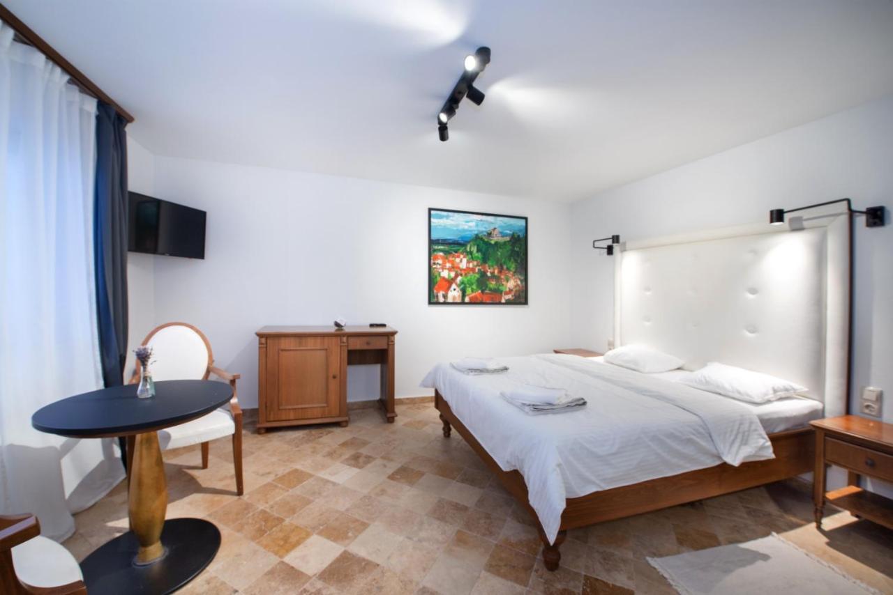 Hotel Old Town Cataleya Hermannstadt Exterior foto