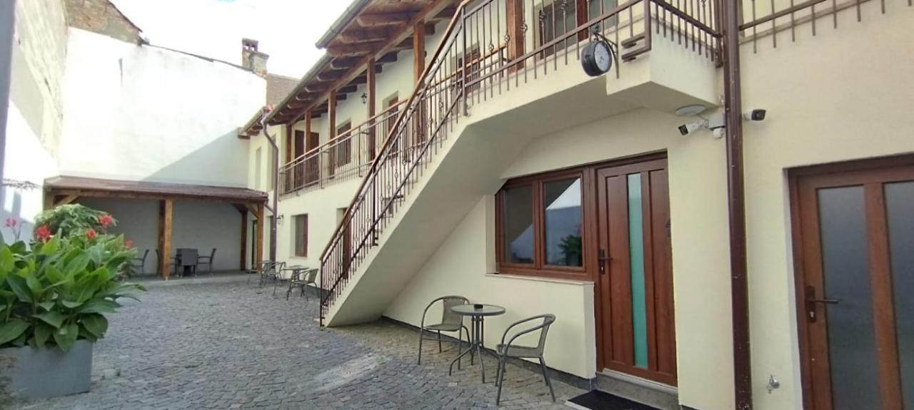 Hotel Old Town Cataleya Hermannstadt Exterior foto